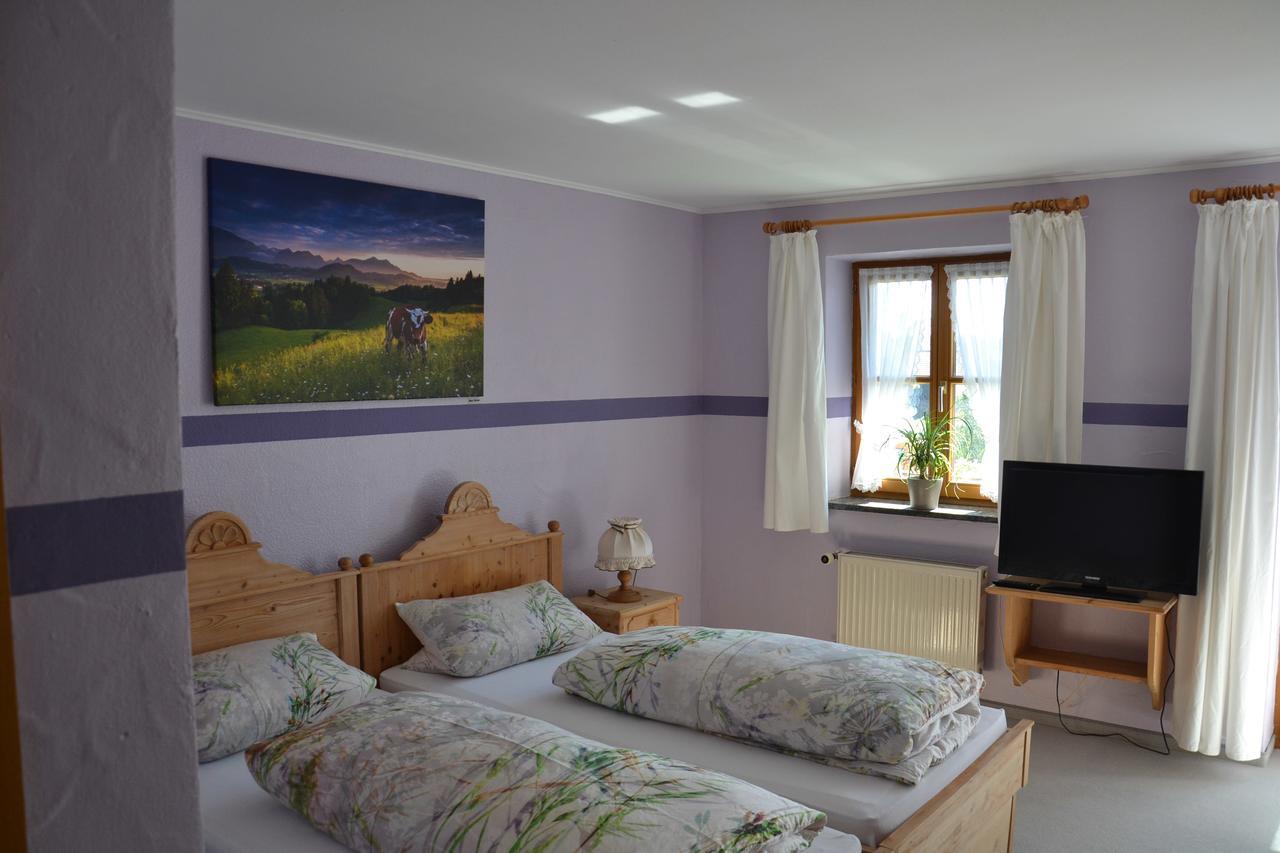 Landgasthof Wangerstuben Oberostendorf エクステリア 写真